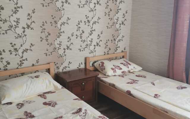 Gostevoy Dom Oazis Na Fruktovoy Guest House