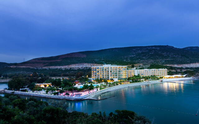 Tusan Beach Resort Hotel