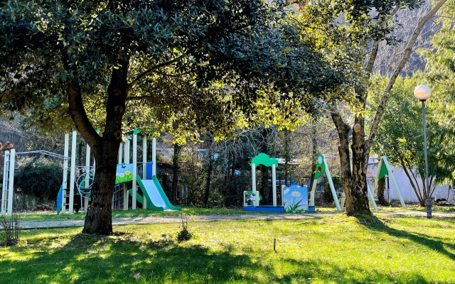 V Botanicheskom Sadu 7 Minut Do Plyazha Apartments