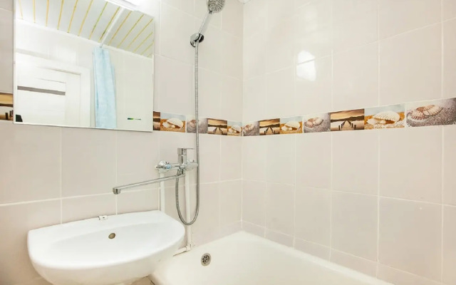 2k Na Bul'vare Primorskiy 46 Apartments