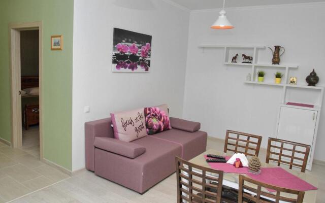 Apartamenty Po Ul. Malaya Troitskaya, D.13
