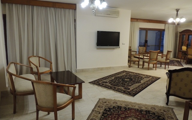 Sultan Near Hilton Cairo Nile Maadi Apartments