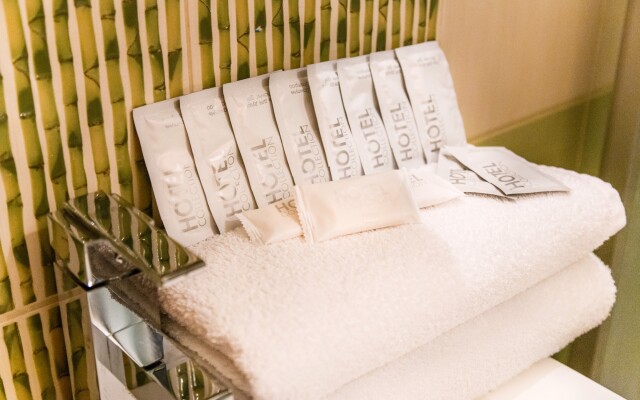 Апартаменты На Теренинском 9