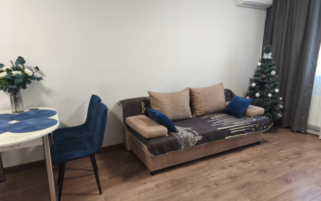 Апартаменты на Первооткрывателей 6