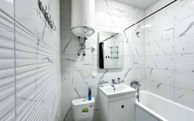 S Remontom Na Baturina 141 Apartments
