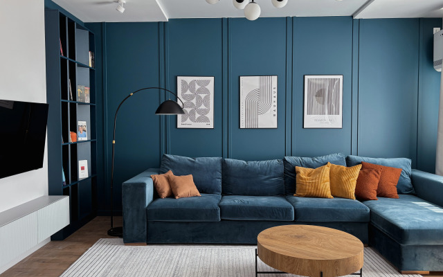 Sinyaya Osen U Metro Grushevskaya Flat
