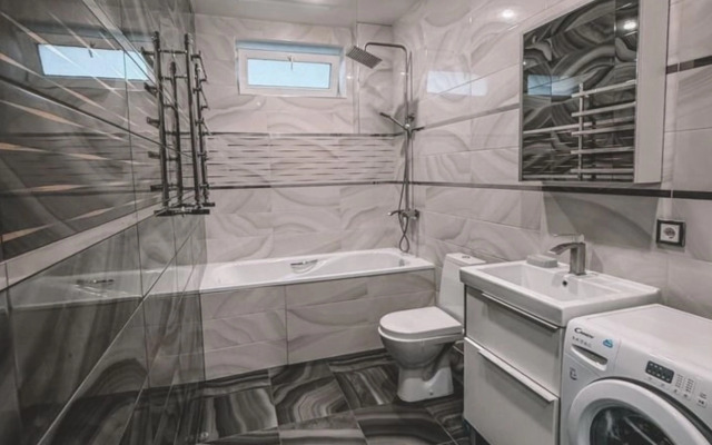 Квартира Стильная в Новом Таунхаусе