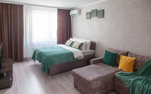 Uyutnaya kvartira na bulvare Admirala Pustoshkina Apartments
