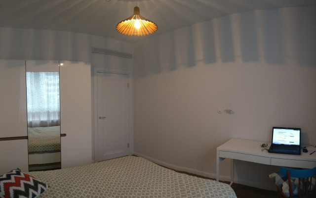 Yevrotryoshka m.Botanicheskiy sad Flat