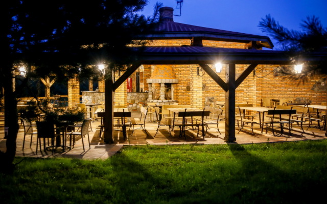 Отель Korona Park Klewinowo