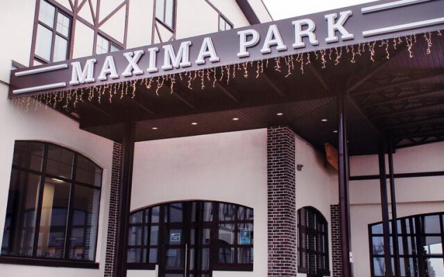 Maksima Park Hotel