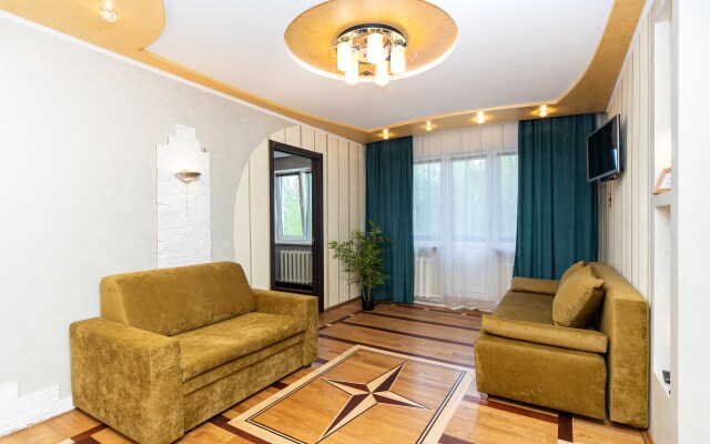 Apartamenty Naprotiv Univermaga "belarusy"