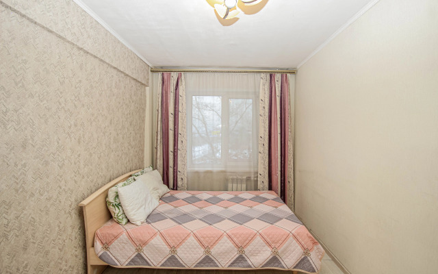 Квартира 2-к на Солнечной 37