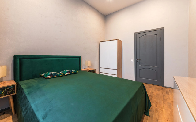 V Samom Serdtse Pitera Flat