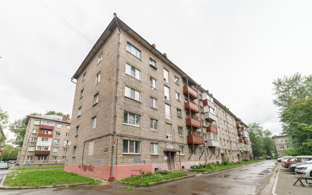 Ne Vopros v industrial'nom rajone Flat