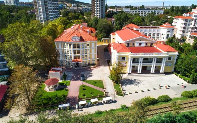 Grej Inn Hotel