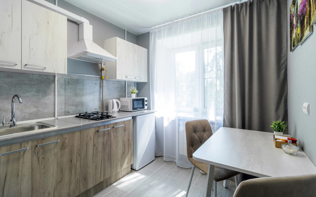 Квартира Комфортная на ул. Генерала Ивлиева 32к3