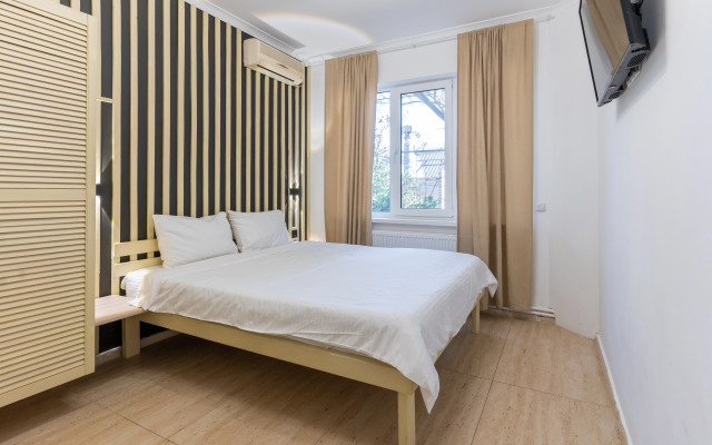 Kiparis Guest house