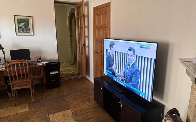 Aram Guest house