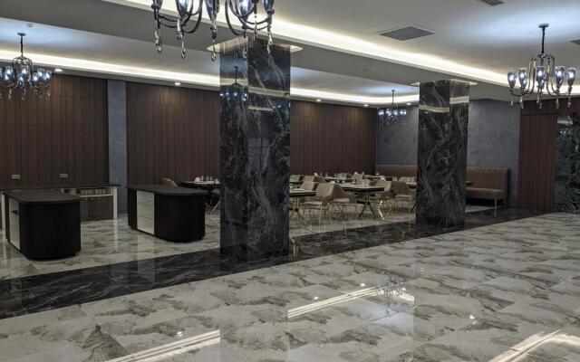 Mirotel Hotel