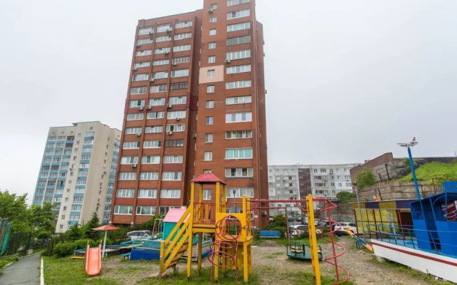 Na Ulitse Tolstogo 43A Flat