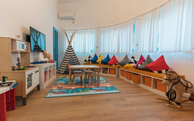 5 Chirpici Hotel