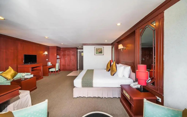 Mountain Beach Resort & Convention Center