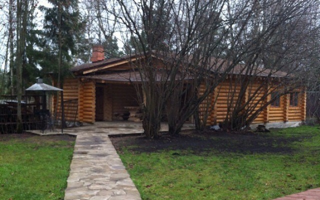 Na Ozere Private House