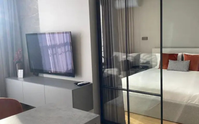 Апартаменты AviaMall View