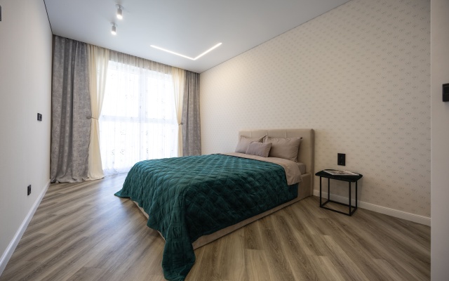 Апартаменты LovelyHome39 Просторная двухкомнатная квартира с красивым видом