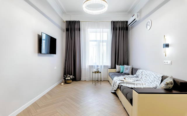 Апартаменты Трехкомнатные в сердце столицы