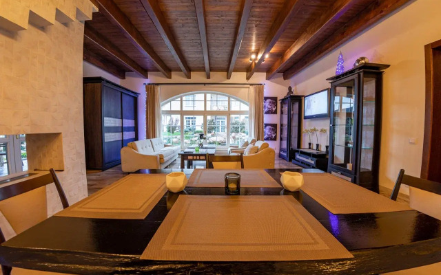 Zen S Vannoj SPA I Terrasoj Villa
