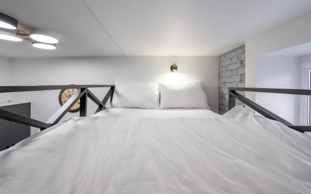 Квартира Студия на Восстания