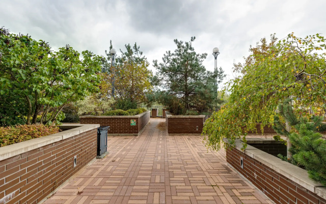 Happy People Na Ulitse Sosenskiy Stan Flat