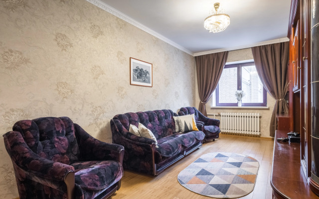 Neoklassika na Vasilyevskom Flat