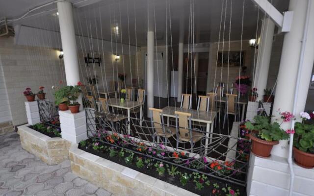 Natali Guest House