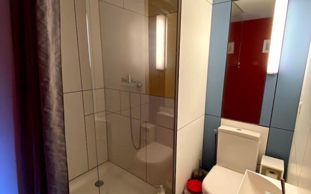 Homestay Le Corbusier 254 Rue 5 Guest House