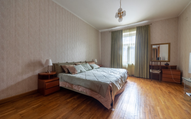 Mark Apart Petrogradsky Apartments