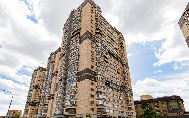 Sovremennaya Odnushka Ryadom S Rgups Flat