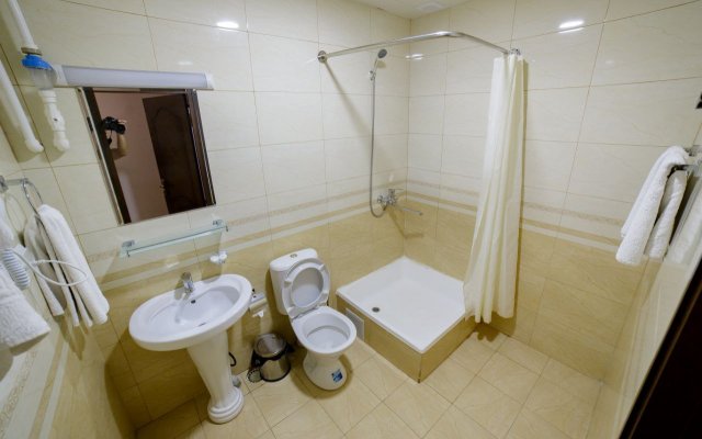 Hotel Caravan Hotel