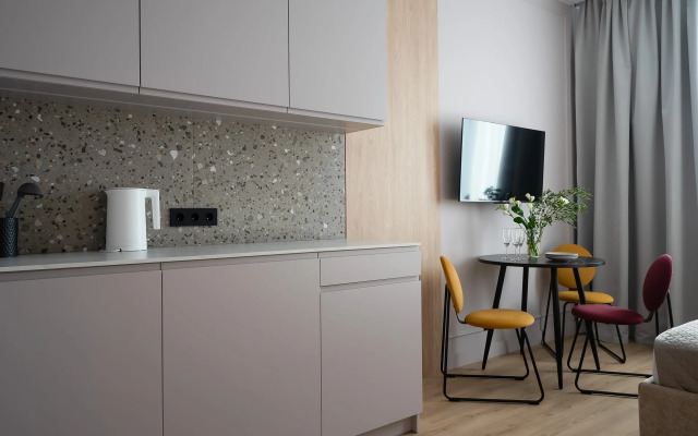 Апартаменты Pavlov Феникс c видом на реку