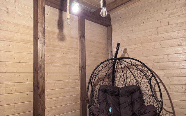 Частный дом с теплым бассейном и баней в Кисловодске