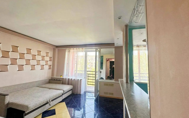 Ryadom s metro Vojkovskaya na Novopodmoskovnom pereulke Apartments