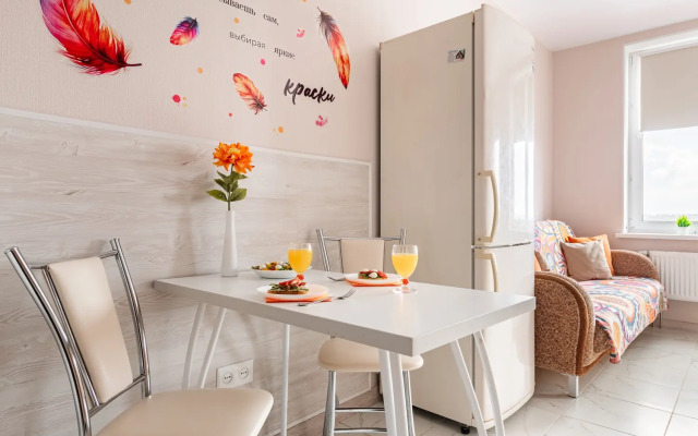 Sunmarine na ulitse Anny Akhmatovoy Apartments