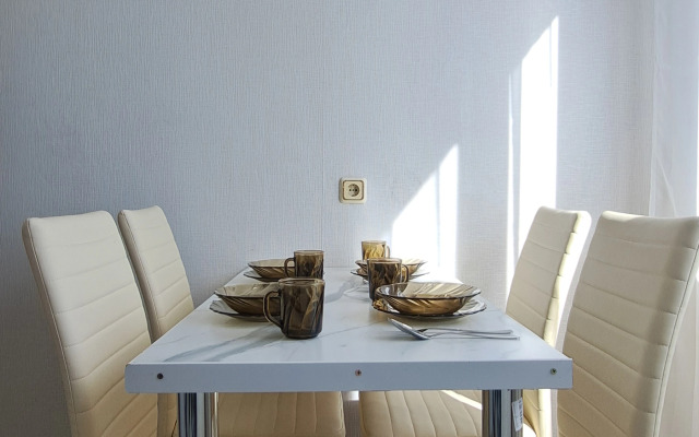 Marshala Isakovskiy Flat