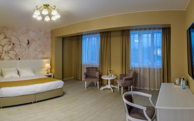 Yu Hotel