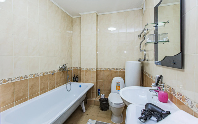 Flat Chistaya Uyutnaya 2kh Komnatnaya Kvartira V Tsentre