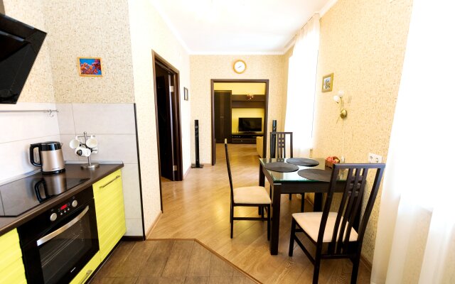 Apart Inn Lyuks Na Kuznetskstroyevskom 9 Apartments