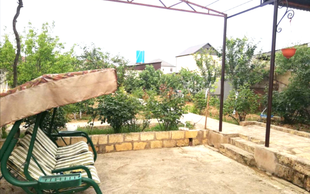 Вилла Дача на Берегу Моря