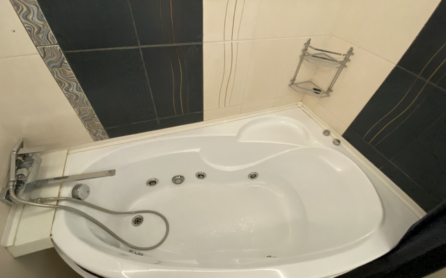 V Tsentre Pyataya Avenyu Apartments